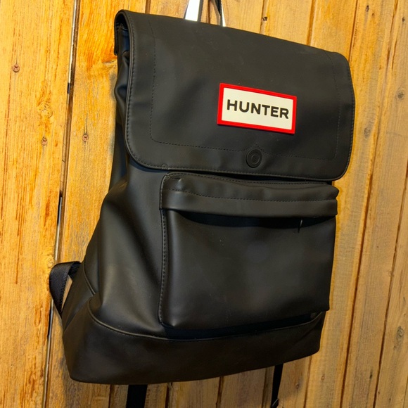 Hunter Backpack - Picture 6 of 11